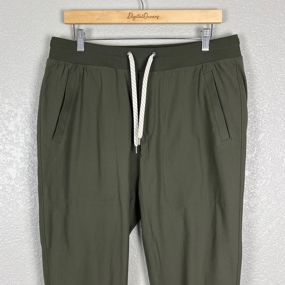 Vuori Meta Jogger, Dark Oregano L - EUC, Performance, Athleisure, Green, Casual - Picture 4 of 15